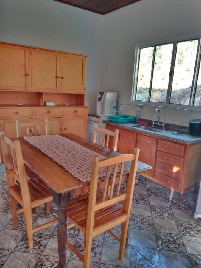 Canto Dos Passaros- Casa De Campo Em Gonçalves Εξωτερικό φωτογραφία